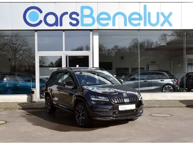 Skoda Karoq 1.5 TSI Sportline DSG PANO TRAVEL CANTON ATT RMQ
