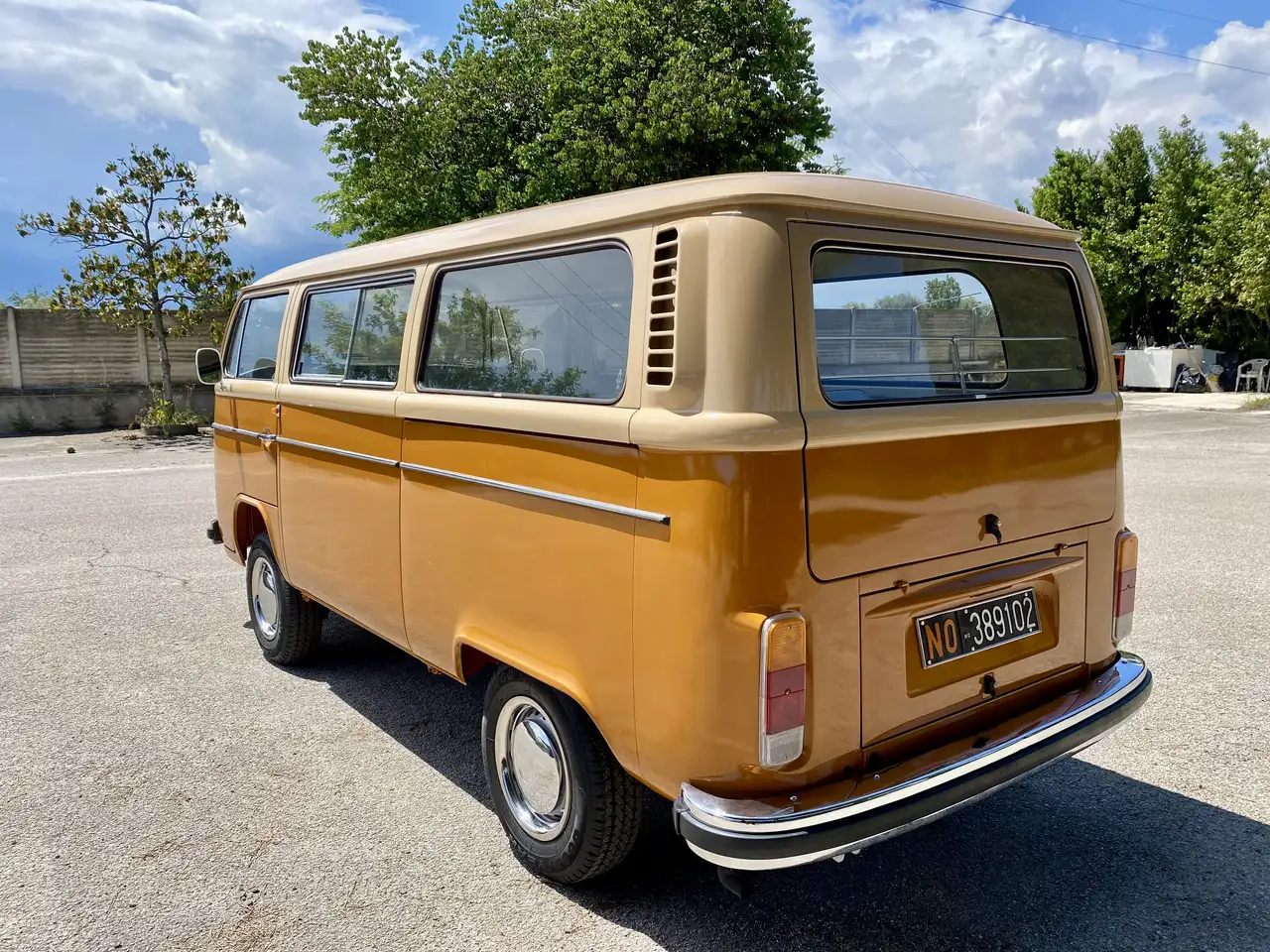 Volkswagen T2 VW T2 BUS 9 POSTI, foto 2
