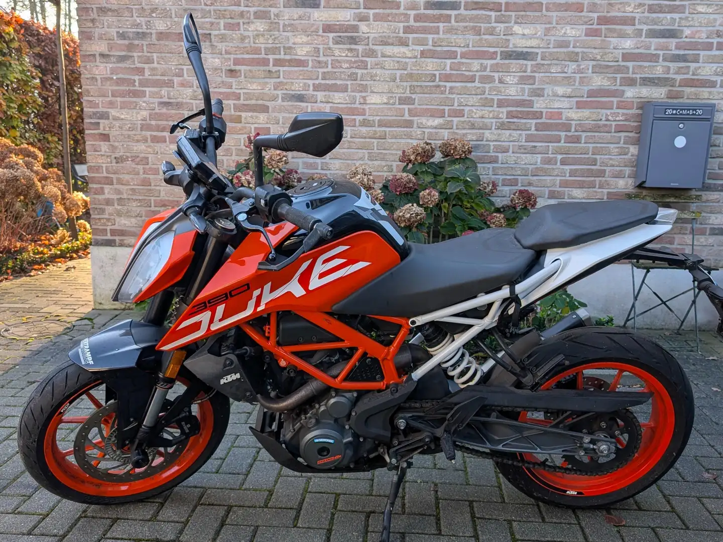 KTM 390 Duke Pomarańczowy - 2