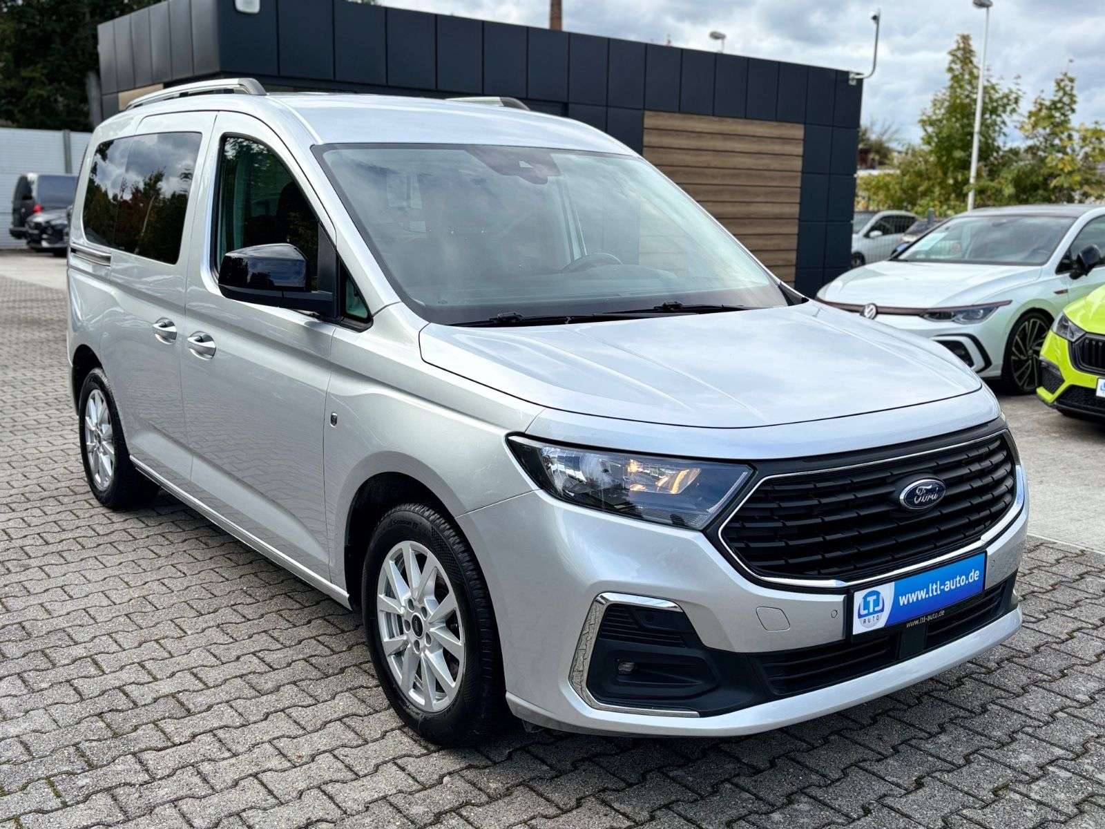 Ford Tourneo