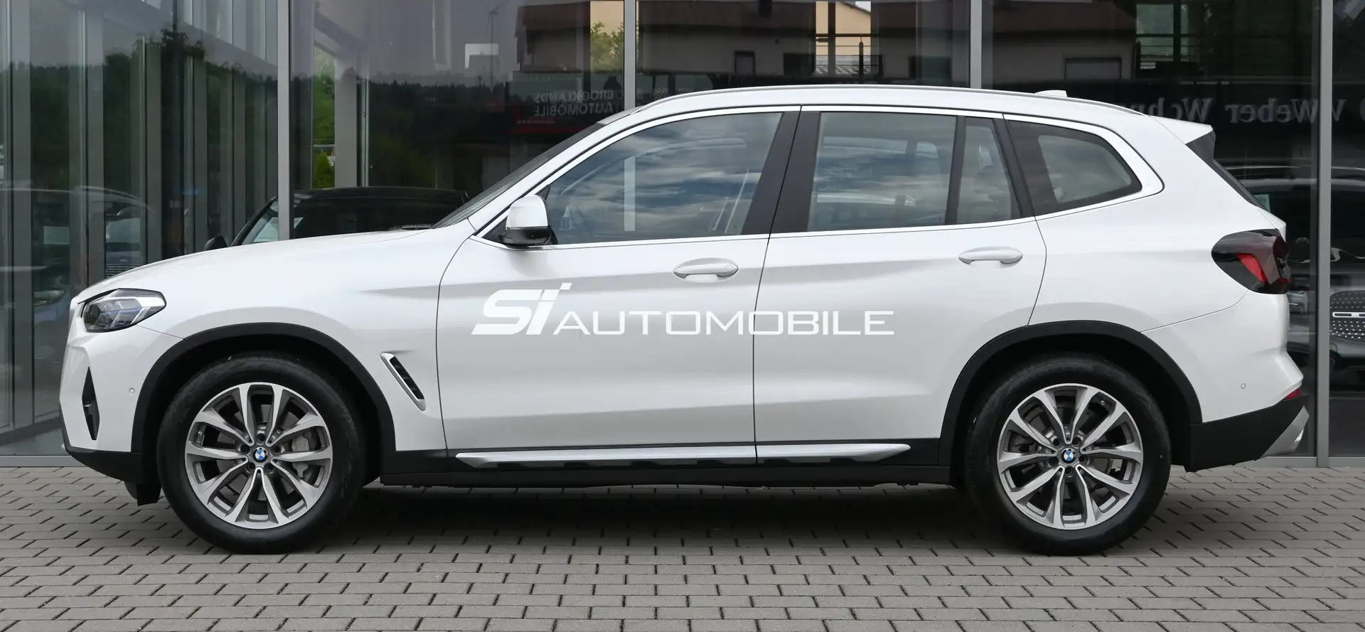 BMW X3 xDr.30d *ACC*AHK*HUD*SITZKLIMA*360°STANDHEIZUNG Weiß - 2