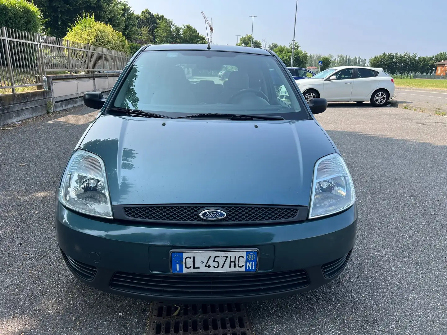 Ford Fiesta 1.4 3 porte euro 4 adatta a neopatentati Grigio - 2
