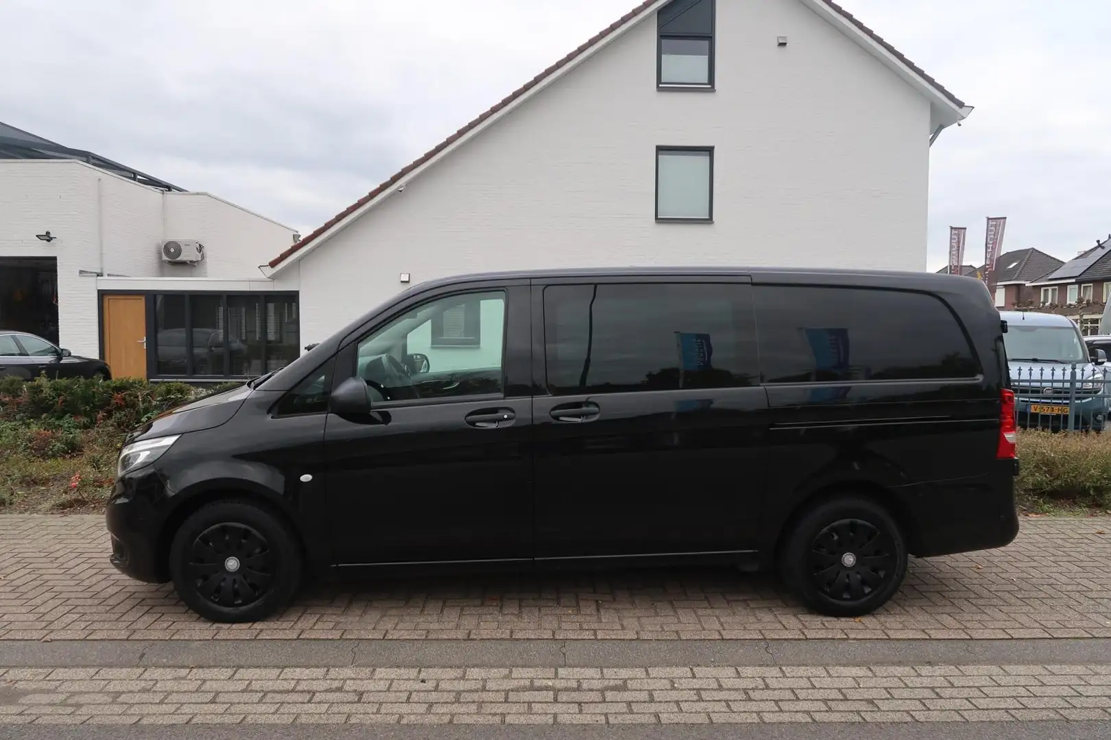 Mercedes-Benz Vito Bestel 116 CDI Lang AUT 5PERSOONS|MARGE|XENON-LED| Zwart - 2
