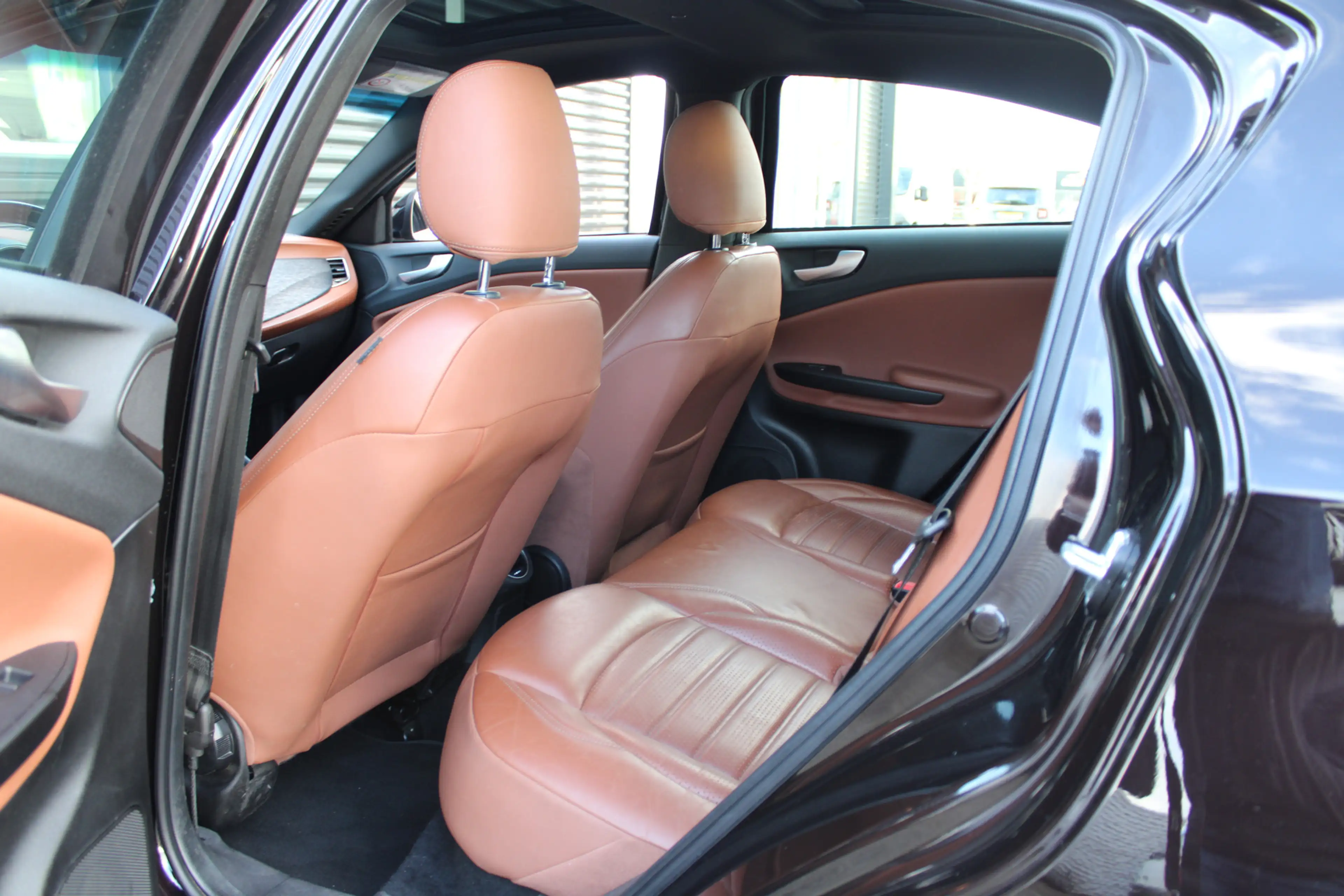 Alfa Romeo Giulietta 1.4 Turbo MultiAir Super 170pk TCT│18'' velgen│Lee — photo 25
