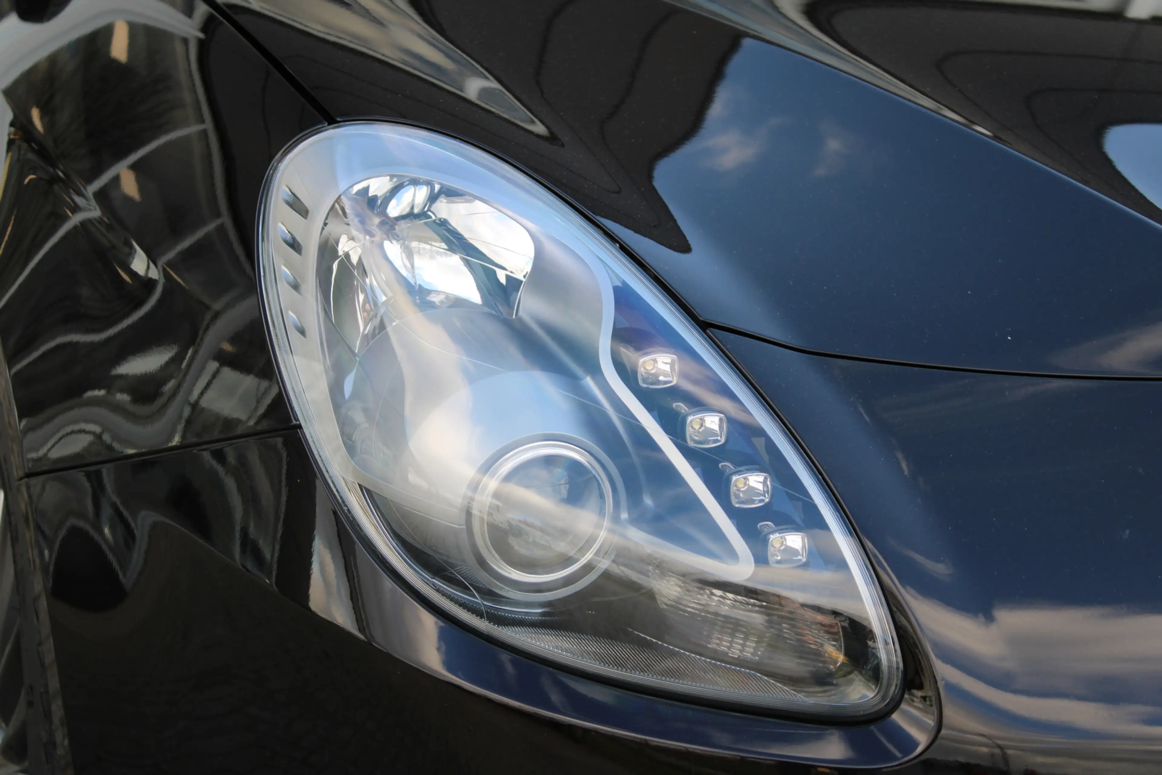 Alfa Romeo Giulietta 1.4 Turbo MultiAir Super 170pk TCT│18'' velgen│Lee — photo 8