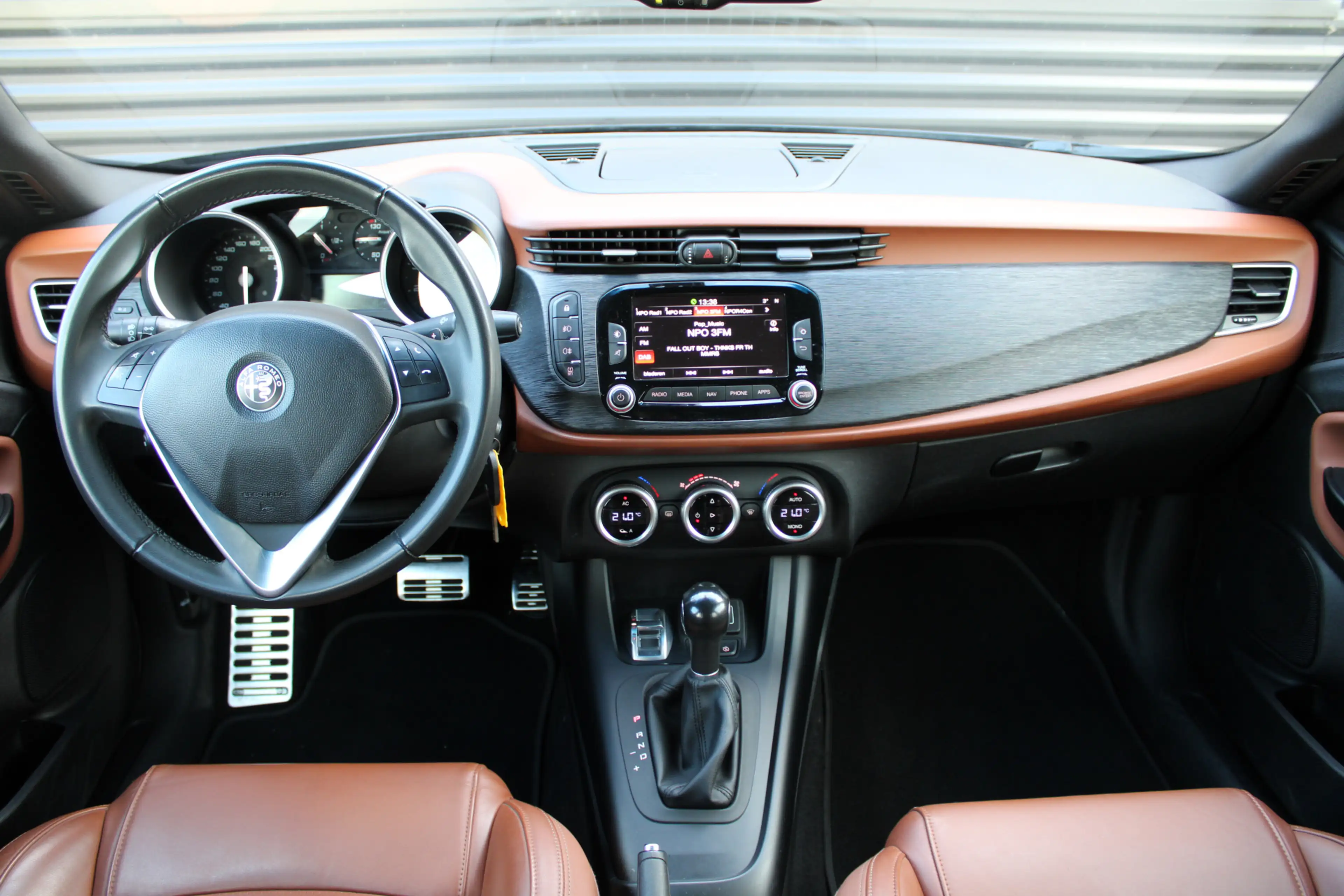 Alfa Romeo Giulietta 1.4 Turbo MultiAir Super 170pk TCT│18'' velgen│Lee — photo 13
