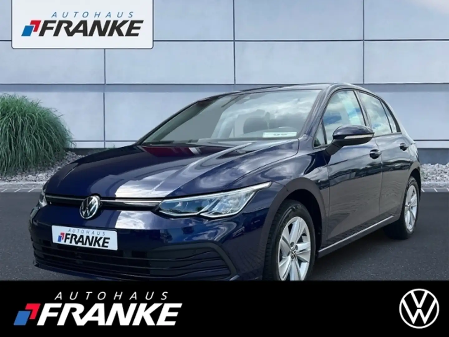 Volkswagen Golf VIII 1.0 TSI, Life, Navigation LED Blau - 1