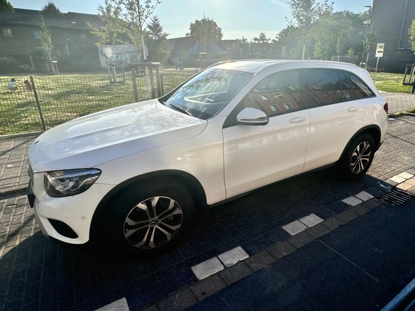 Mercedes-Benz 220 GLC 220 4D Matic Wit - 2