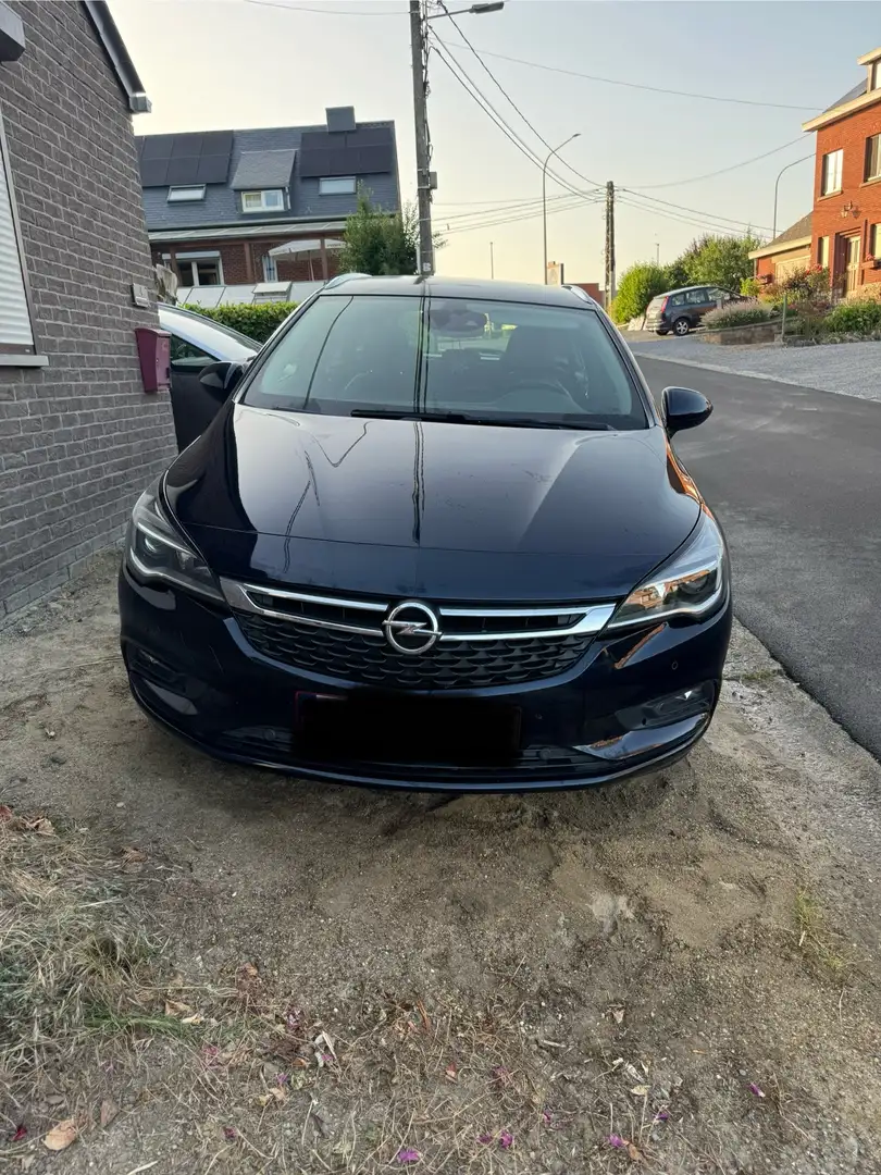 Opel Astra Astra 1.0 Turbo ECOTEC Innovation Start/Stop Zwart - 1