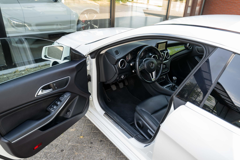 Mercedes-Benz CLA 180 BlueEFF. Ambition Orig NL Auto NAP — photo 3