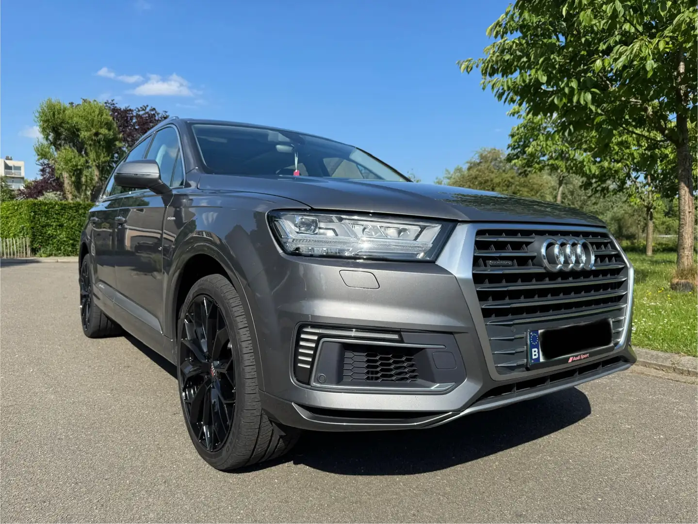 Audi Q7 3.0 TDi V6 Quattro e-tron Plug in Hybride - PROPER Gris - 1