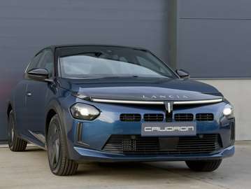 1.2 Mild-Hybrid / 10,25-inch touchscreen / CARPLAY / 3 jaar fabriekswaarborg / 2025