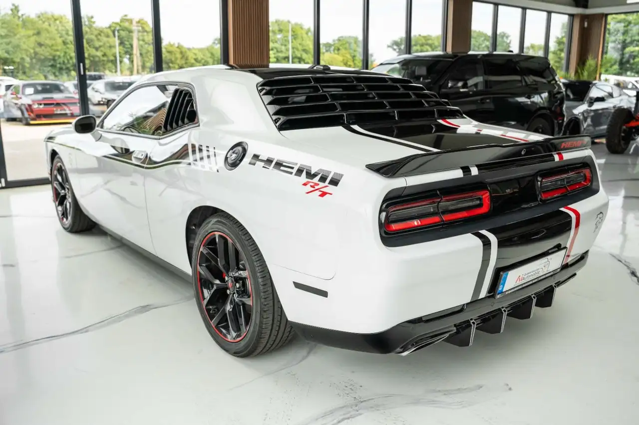 Dodge Challenger 2021