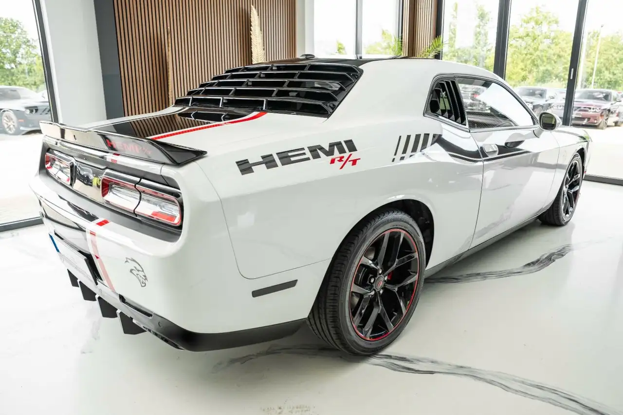 Dodge Challenger 2021