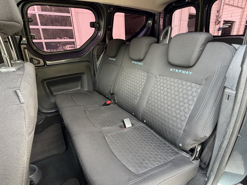 Dacia Dokker dCi 90 Stepway Standh. RFK AHK  Stepway — photo 9
