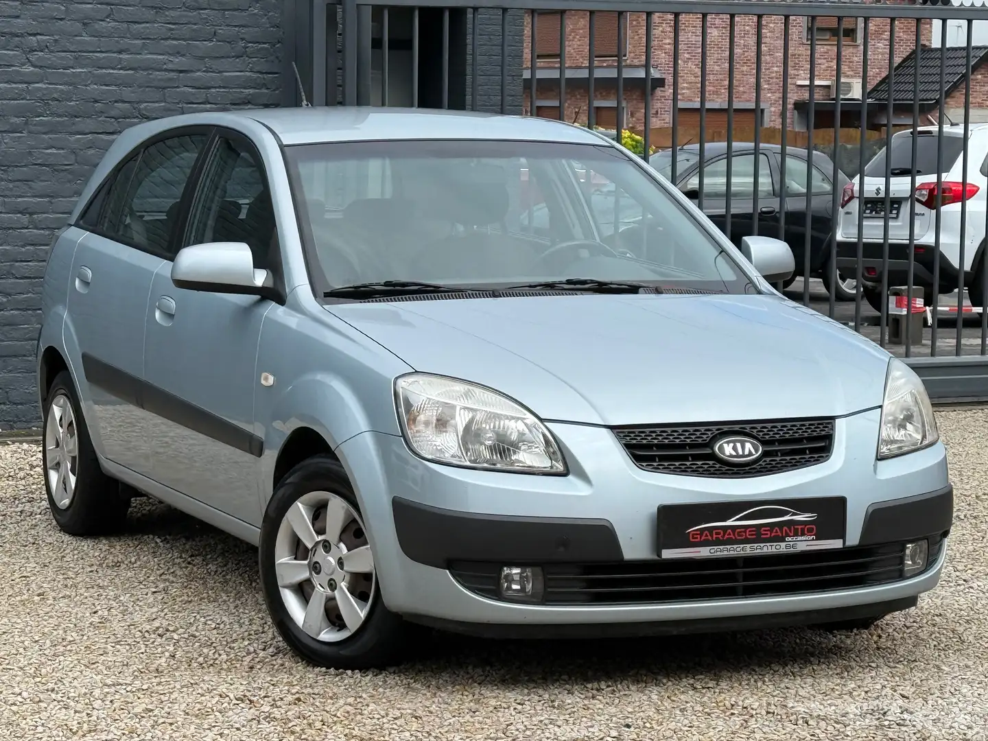 Kia Rio Rio 1.5 CRDi VGT EX Airco /// /// /// Grau - 2