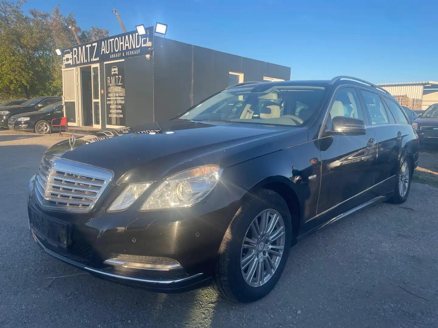 Mercedes-Benz E 220 E 220 T Elegance CDI Aut. *Motorschaden* Schwarz - 2