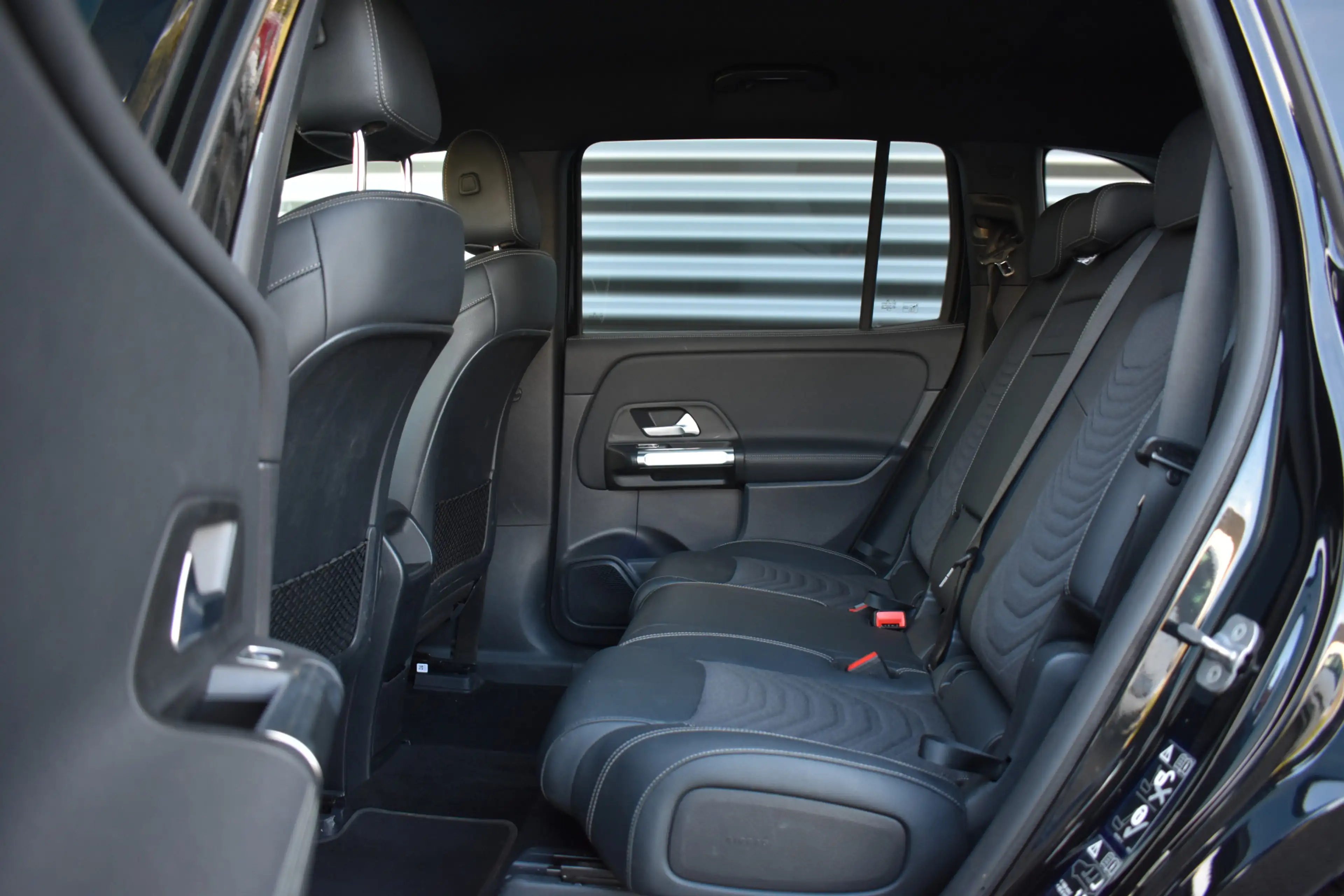 Mercedes-Benz EQB 250 Luxury Line 7p. 67 kWh LED | Camera | Carplay | Ad — photo 6