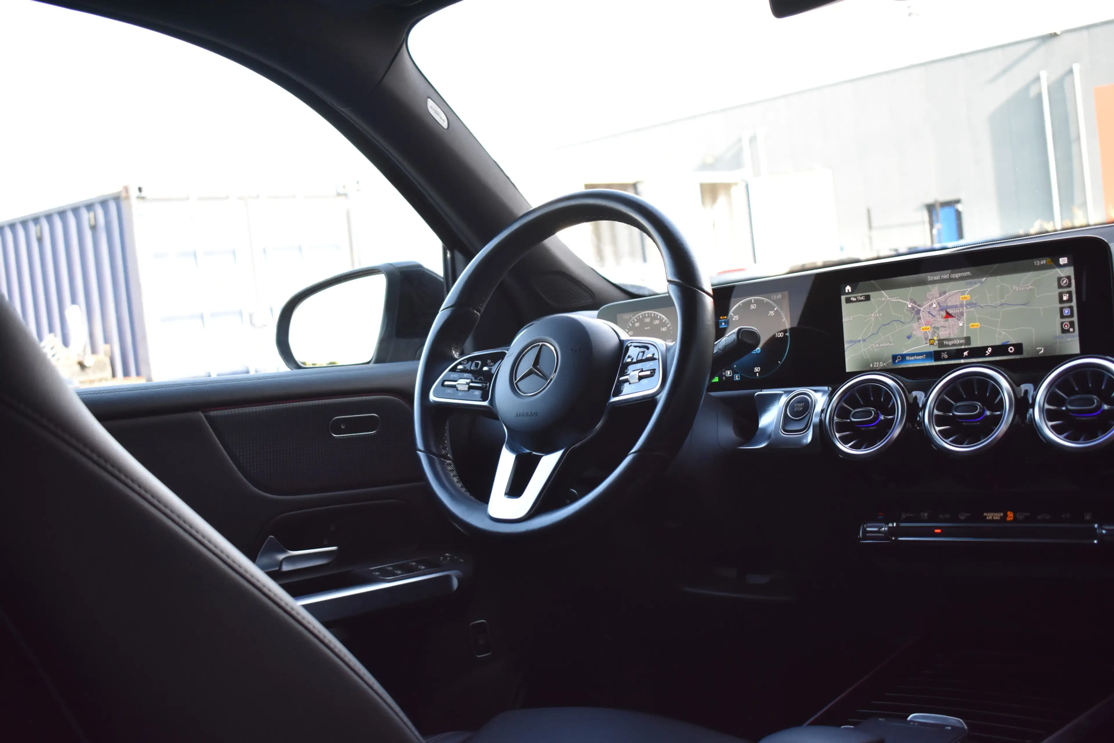 Mercedes-Benz EQB 250 Luxury Line 7p. 67 kWh LED | Camera | Carplay | Ad — photo 8