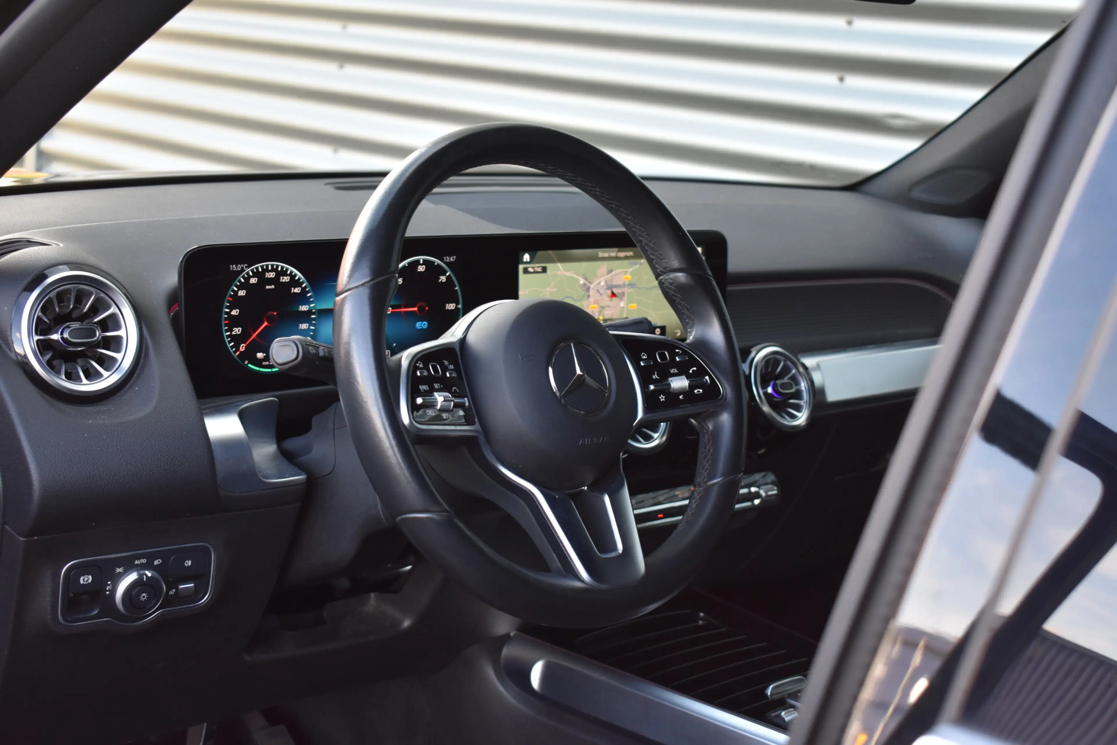 Mercedes-Benz EQB 250 Luxury Line 7p. 67 kWh LED | Camera | Carplay | Ad — photo 5