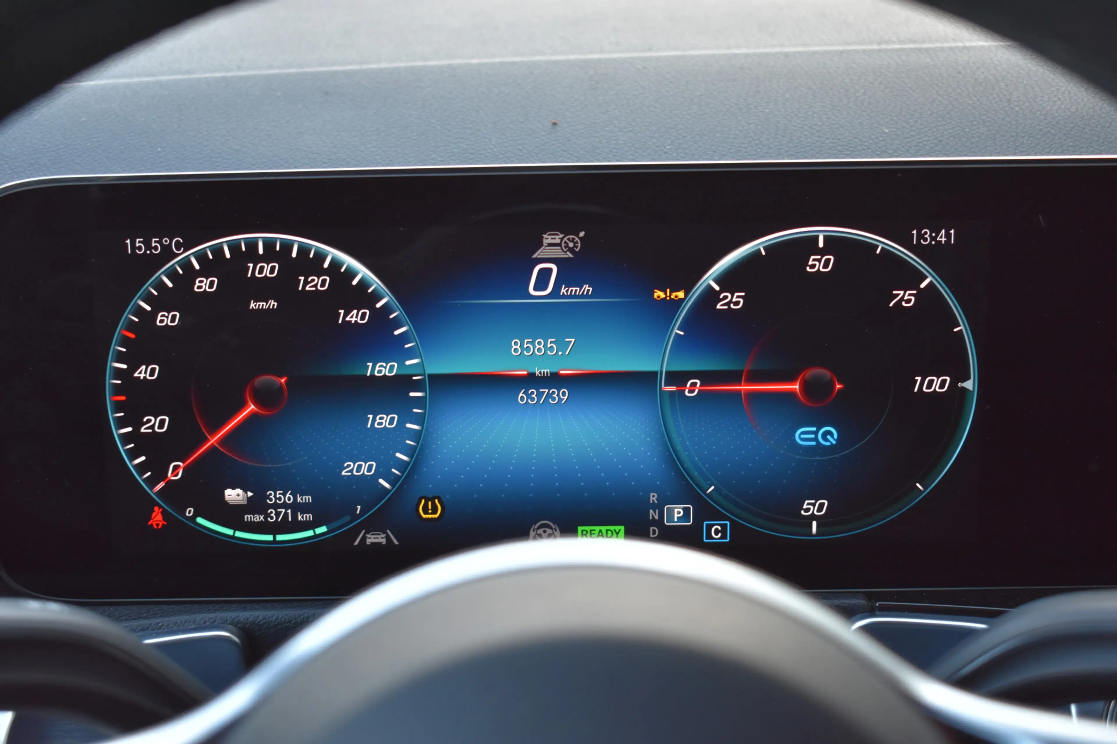 Mercedes-Benz EQB 250 Luxury Line 7p. 67 kWh LED | Camera | Carplay | Ad — photo 15