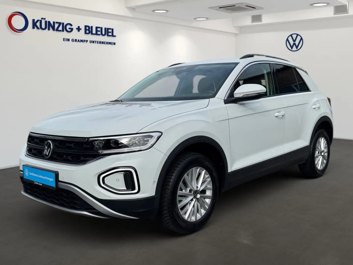Volkswagen T-Roc Life 1.0 l TSI 116 PS*Nav*LED*SHZ* Blanc - 2