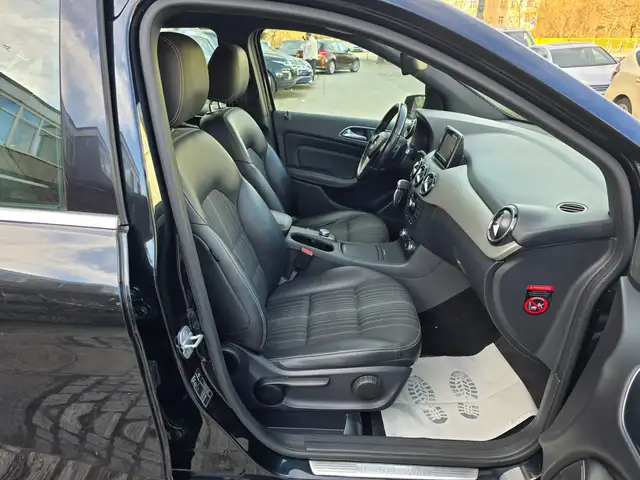 Mercedes-Benz B-Class view 7