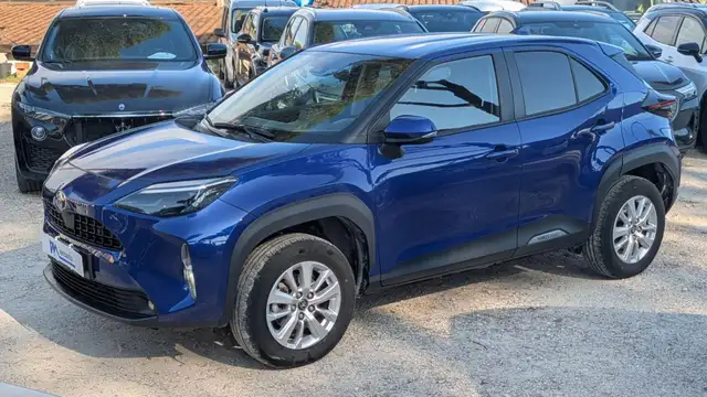 Toyota Yaris Cross view 2