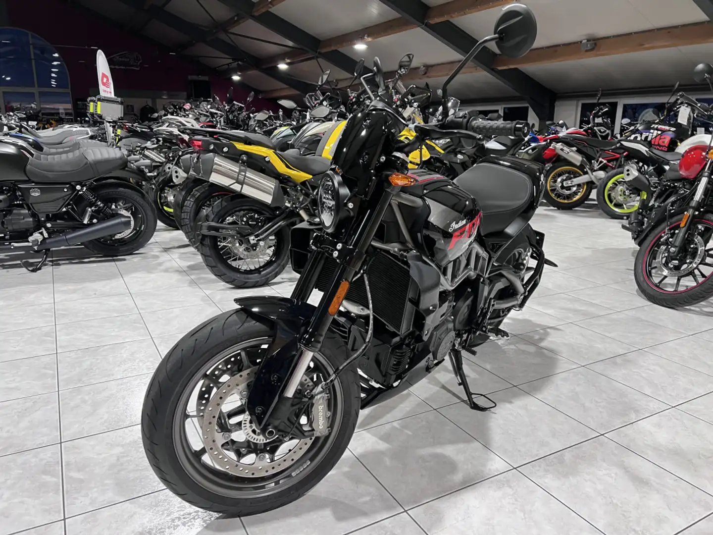 Indian FTR 1200 SPORT Zwart - 2