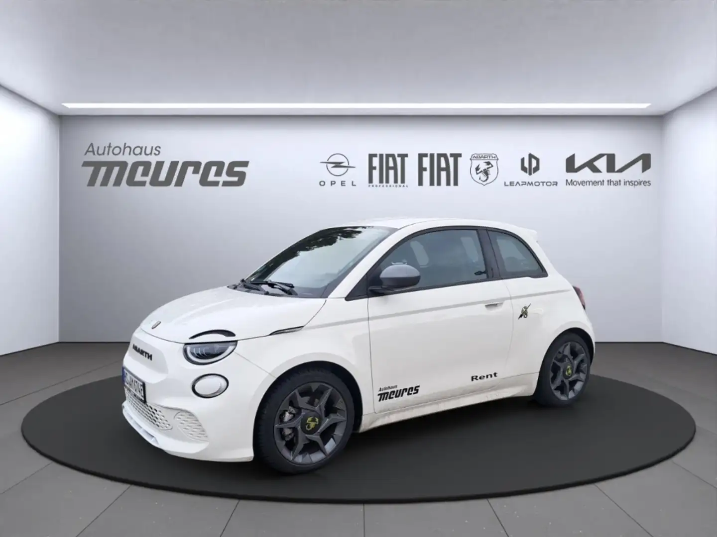 Abarth 500 E, Elektroantrieb 155 PS, Allwetter Rückfahrkamera Blanc - 1