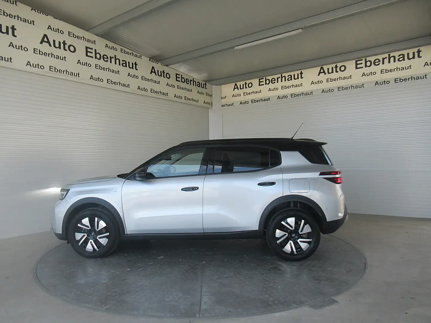 Opel Frontera Elektro 44kWh GS *LED-Scheinwerfer *Apple Car P... Silber - 2