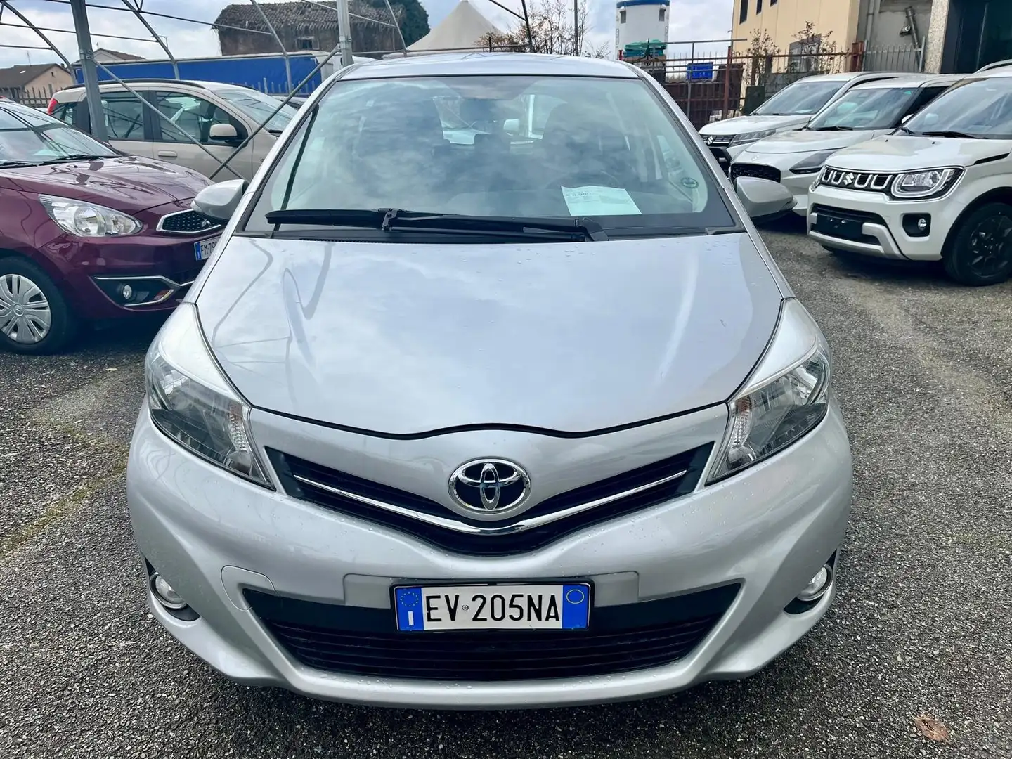 Toyota Yaris Yaris 1.0 ACTIVE 5P Argent - 2