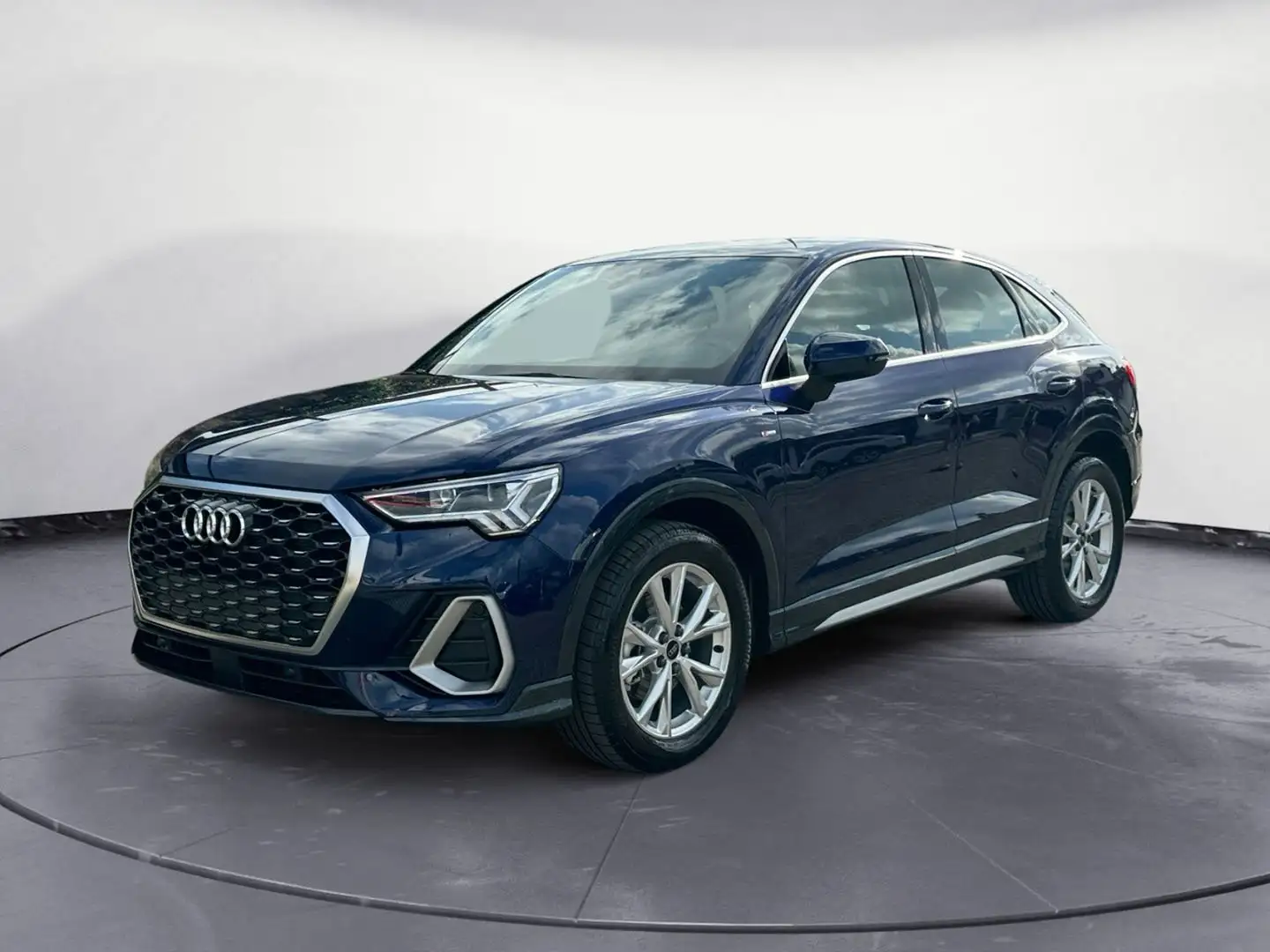 Audi Q3 Sportback 35 2.0 tdi S line edition s-tronic Bleu - 1