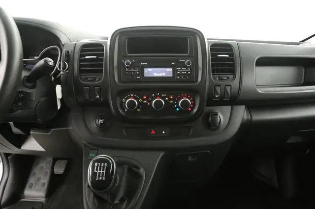 Renault Trafic view 11