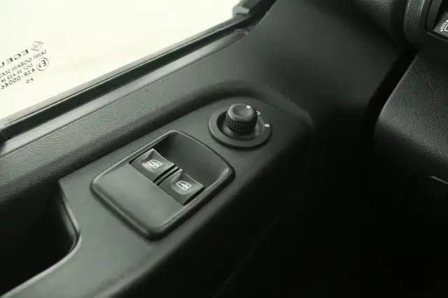 Renault Trafic view 15