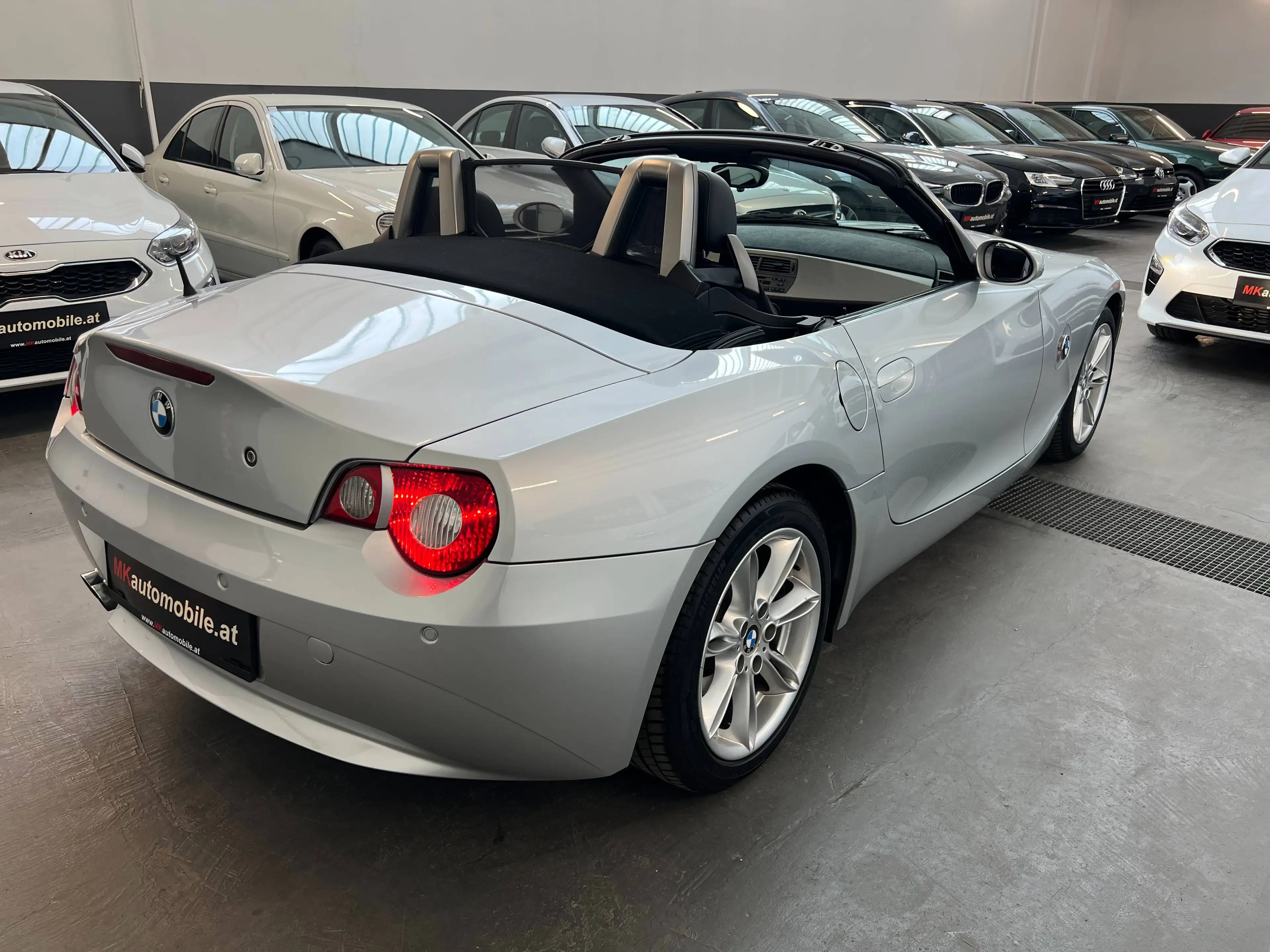 BMW Z4 3.0i Roadster (E85) AUTOMATIC * SAMMLERSTÜCK* — photo 4
