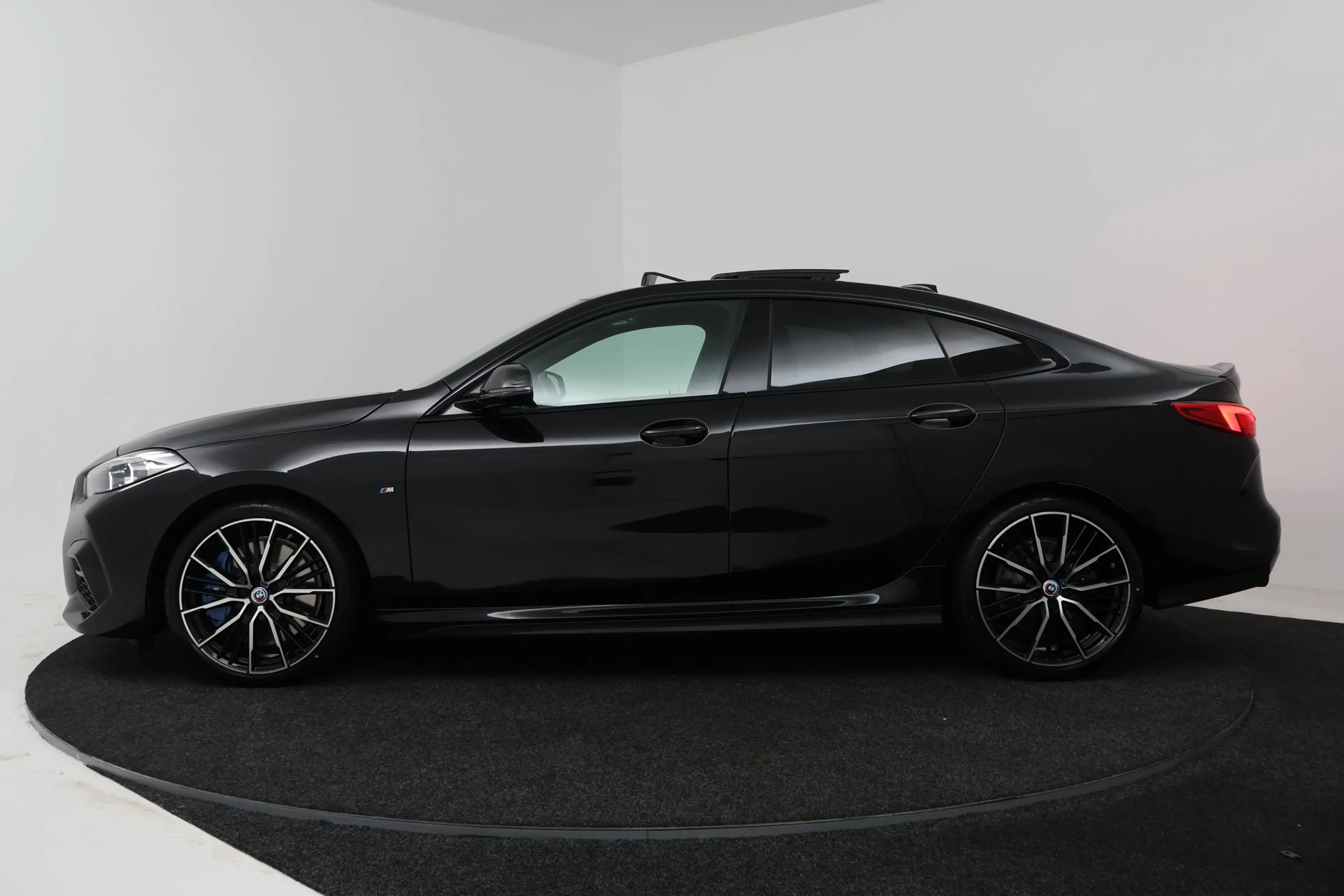 BMW 218 2-serie Gran Coupé 218i Business Edition (PANORAMA — photo 2