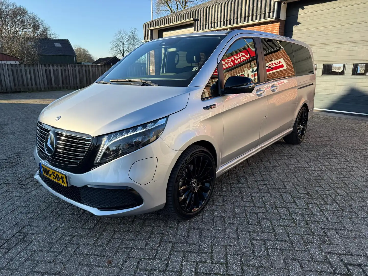 Mercedes-Benz EQV 300 L2 90kWh DC Gris - 1