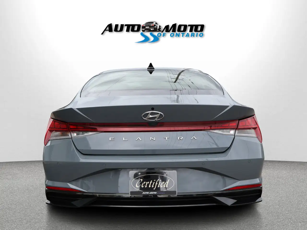 Hyundai ELANTRA снимка Hyundai ELANTRA