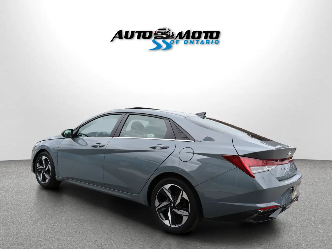 Hyundai ELANTRA снимка Hyundai ELANTRA