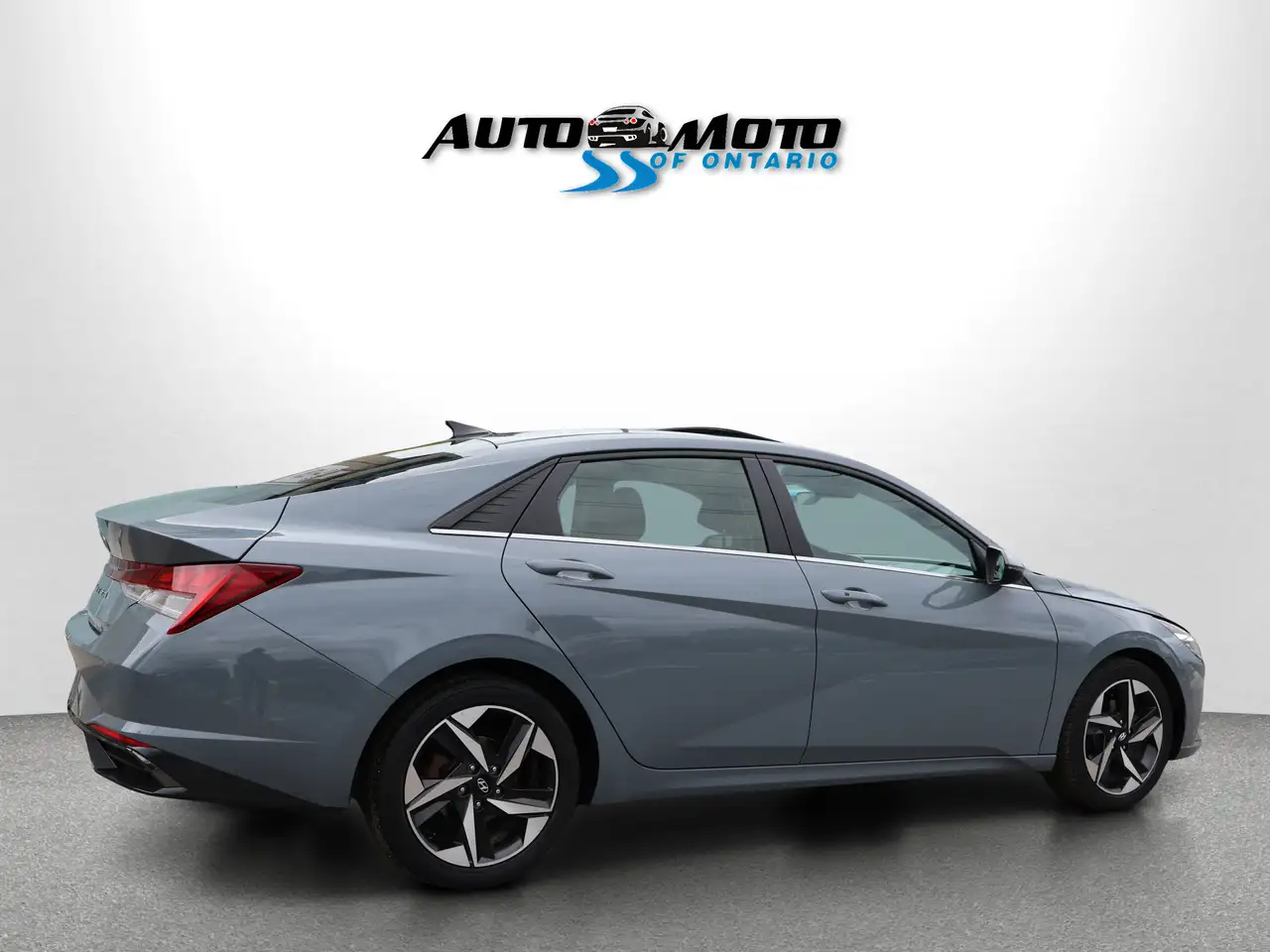 Hyundai ELANTRA снимка Hyundai ELANTRA