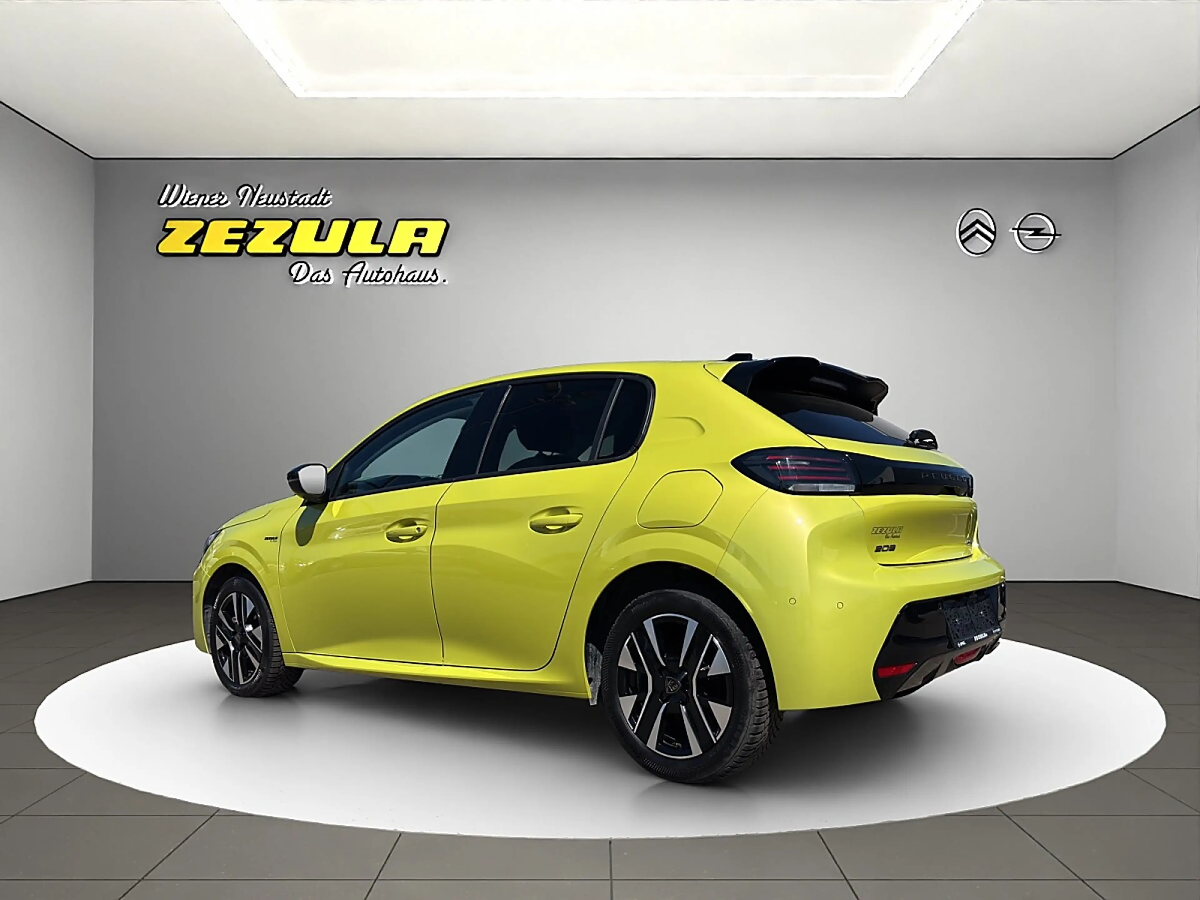 Peugeot 208 Hybrid 110 e-DCS6 Allure — photo 3