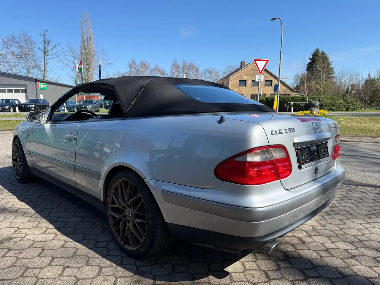 Mercedes-Benz CLK 230 Cabrio Kompressor Sport *HU 7/2027*Klima*SHZ*aAHK*, foto 8