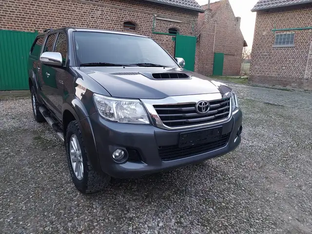 Toyota Hilux 3.0 D-4D 4WD STX *EXPORT*