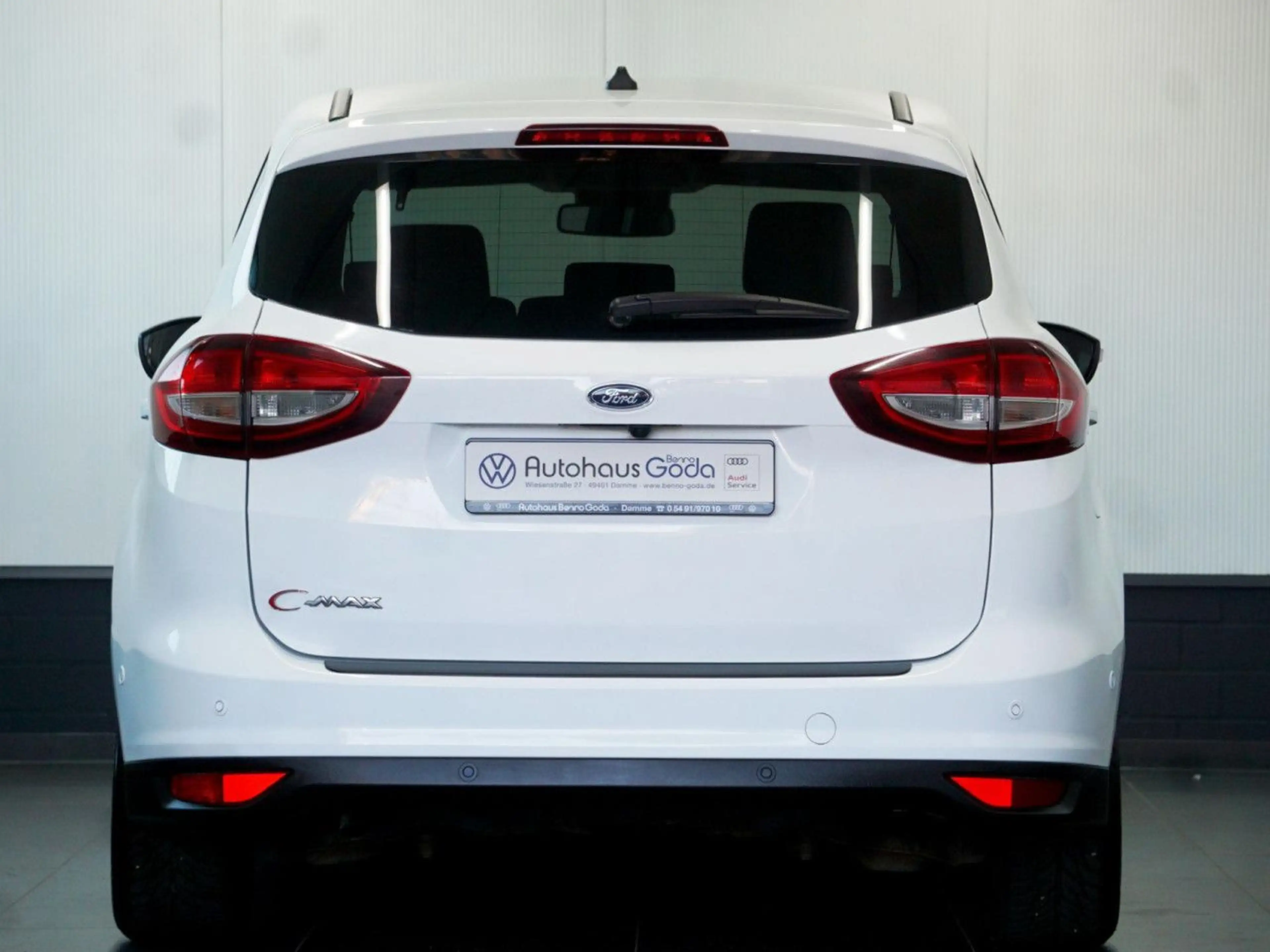 Ford C-Max 1.0 EcoBoost Cool+Connect 6-Gang Navi Klima — photo 6