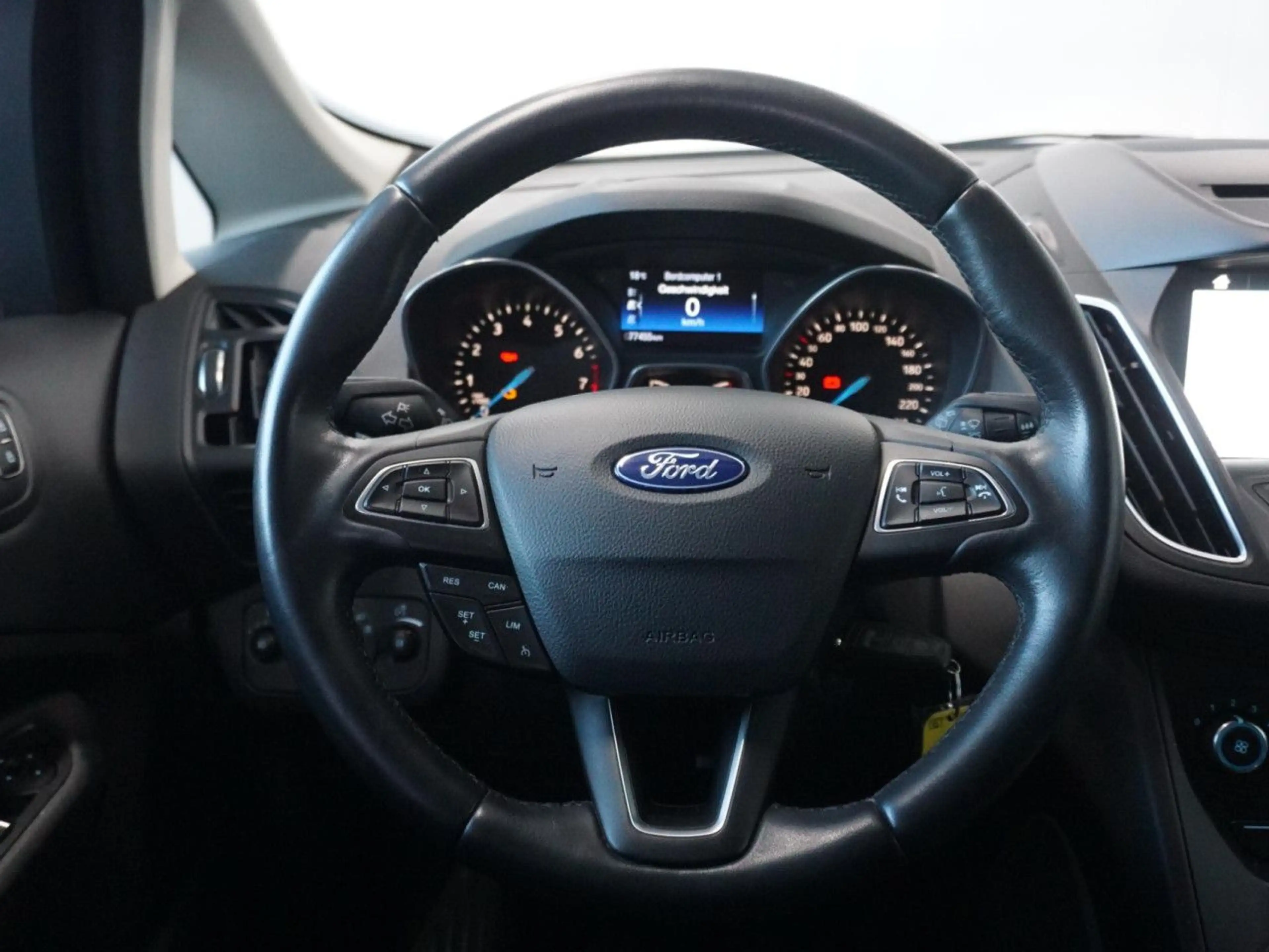Ford C-Max 1.0 EcoBoost Cool+Connect 6-Gang Navi Klima — photo 11