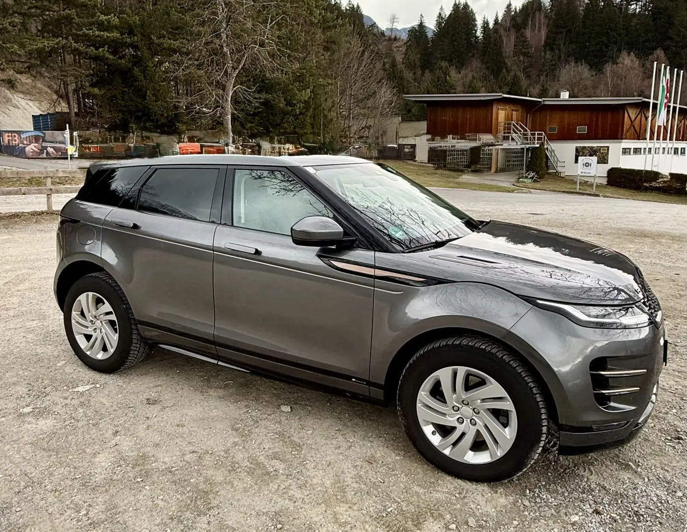 Land Rover Range Rover Evoque 2,0 D150 R-Dynamic SE Aut. - 1