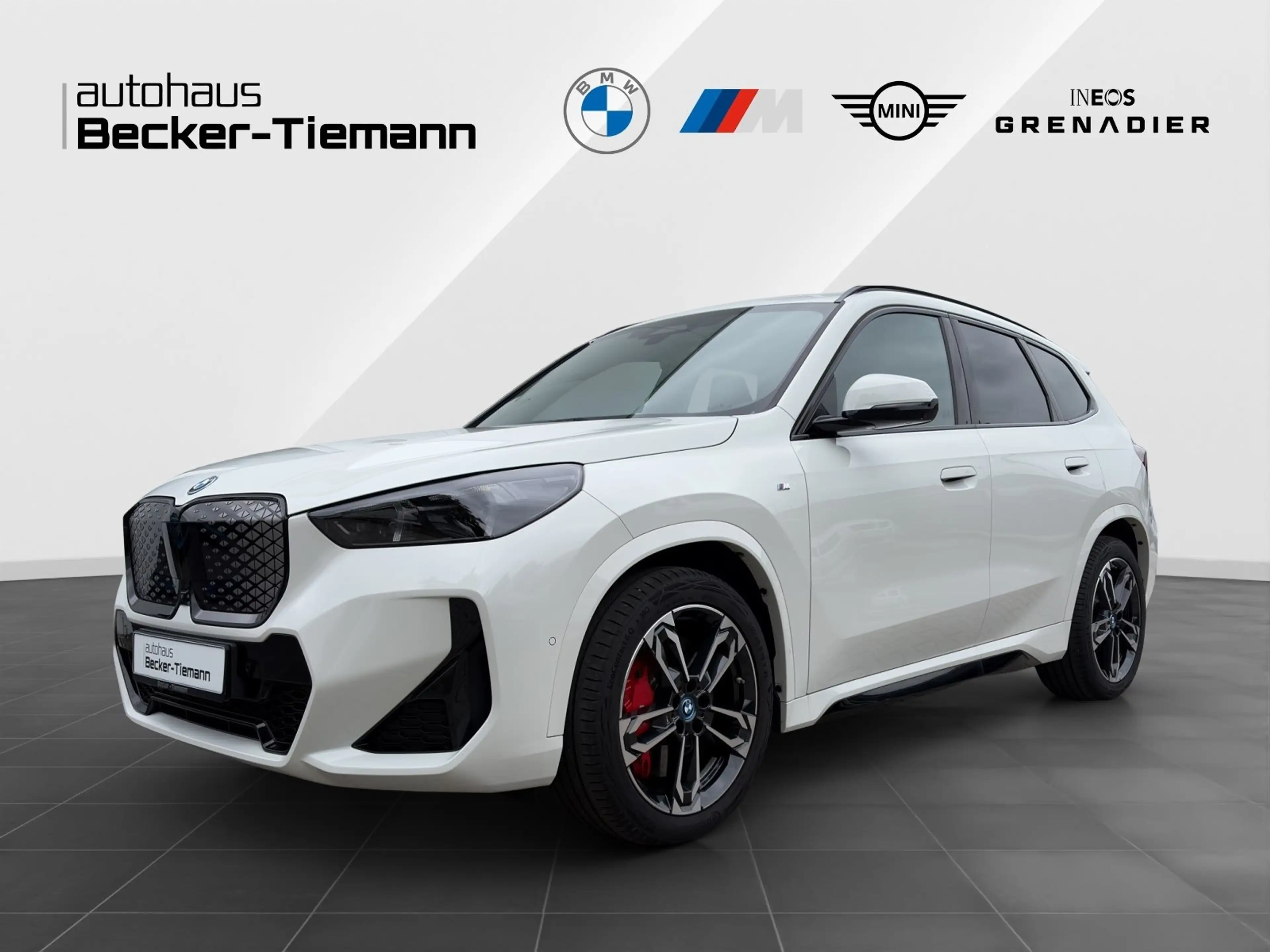 BMW iX1 eDrive20 M-Sport Pro Pano Head-Up DrivAssProf. Par