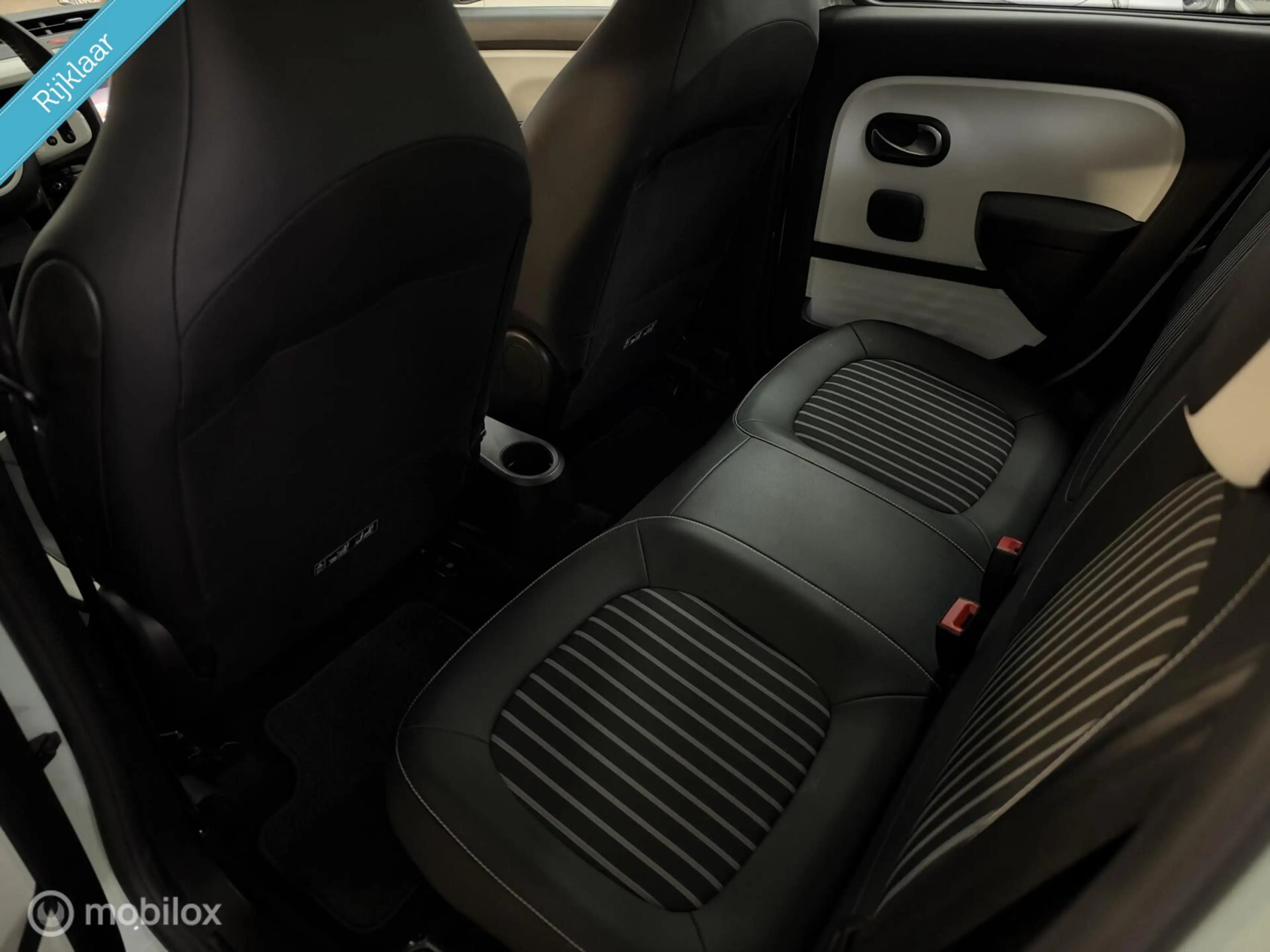 Renault Twingo 1.0 SCe Intens|Leder|Airco|CarPlay|Sport velgen — photo 17