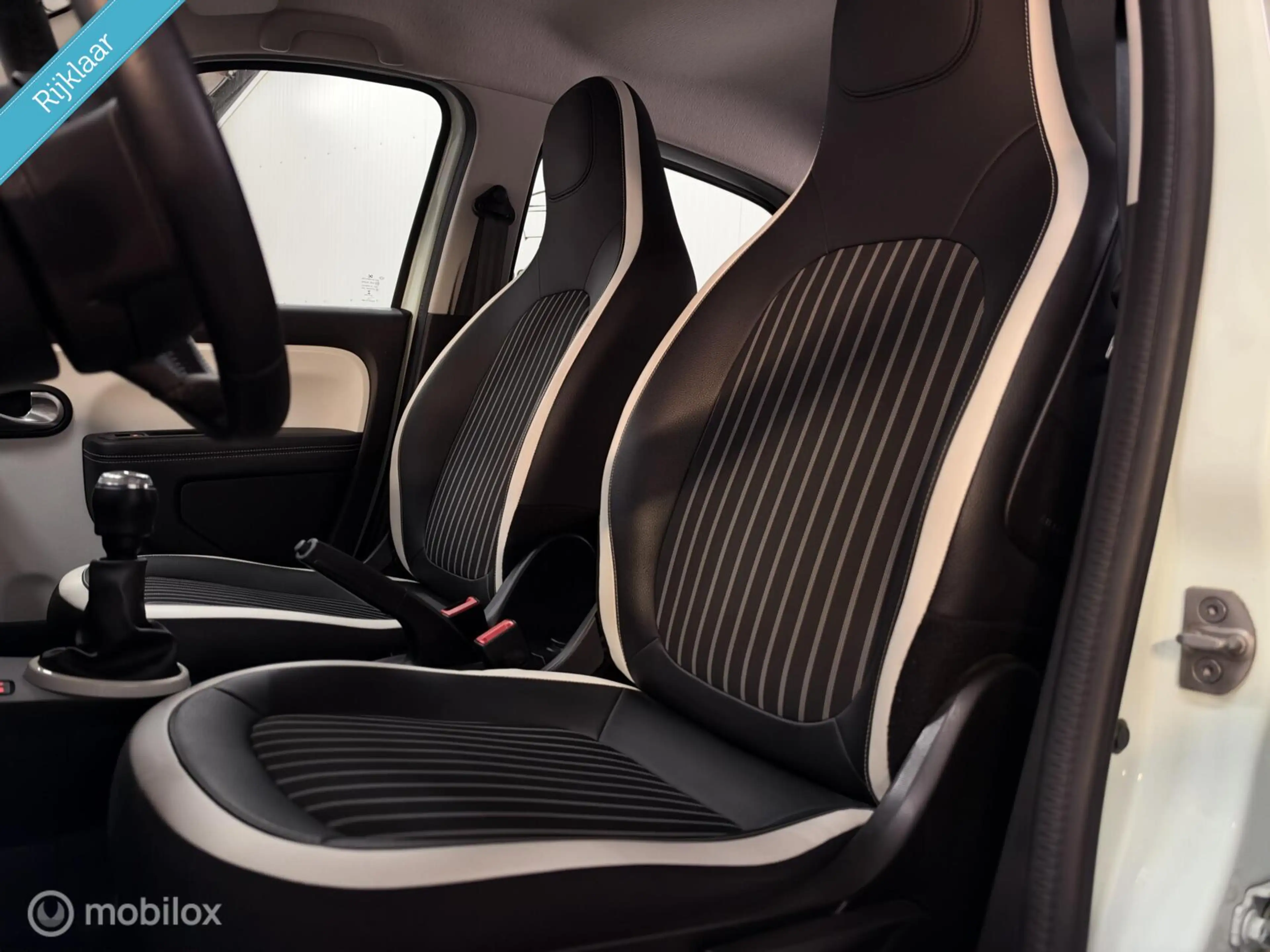 Renault Twingo 1.0 SCe Intens|Leder|Airco|CarPlay|Sport velgen — photo 23